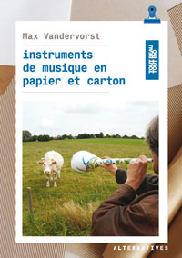 Instruments de musique en papier et carton